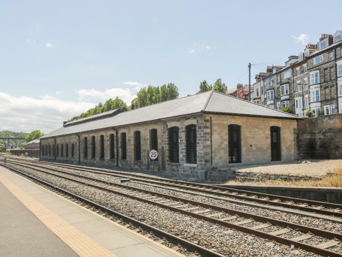Blue Peter Engine Shed Apartment วิทบี ภายนอก รูปภาพ
